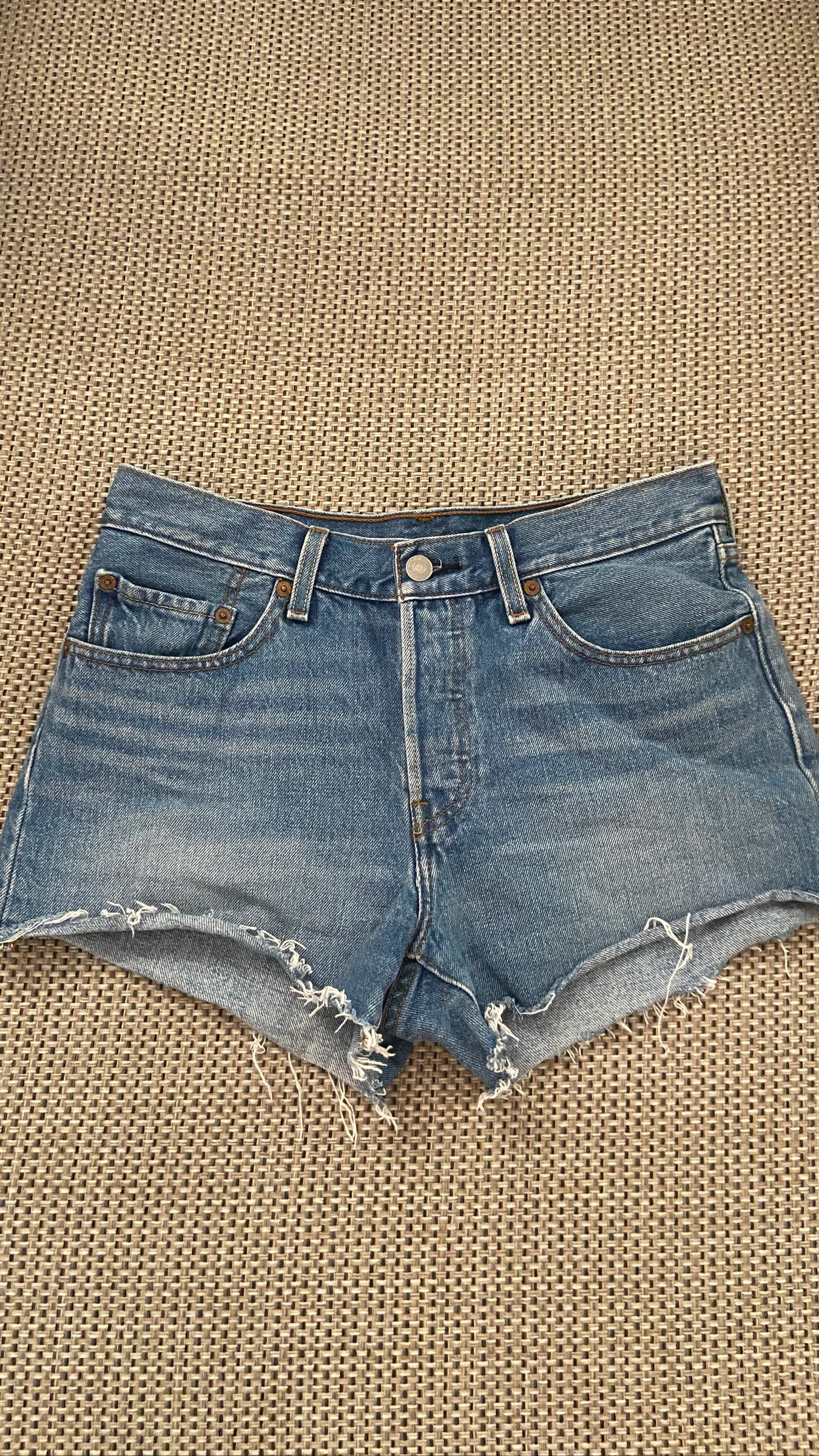 Short Levi’s neuf Taille 36 – photo 2
